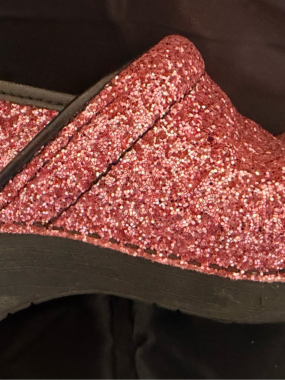 Women’s Dansko Sparkling Pink Clogs - Glitter Slip-On Shoes Size 39 - Picture 11 of 15